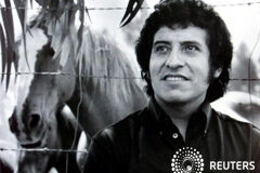 Ex agente de dictadura chilena condenado en EEUU por asesinato de cantante Víctor Jara Photo ir al articulo Un ex teniente del Ejército de Chile fue declarado culpable en un juzgado estadounidense por la tortura y asesinato del reconocido cantautor Víctor Jara, ocurrido hace más de cuatro décadas en el inicio de la dictadura de Augusto Pin