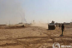 Ataques aéreos contra Estado Islámico en Irak dejan 250 combatientes muertos Aviones de la coalición liderada por Estados Unidos lanzaron el miércoles una serie de ataques contra el Estado Islámico en los alrededores de la ciudad iraquí de Faluya, dijeron funcionarios de Washington a Reuters y uno citó una estimación preliminar de