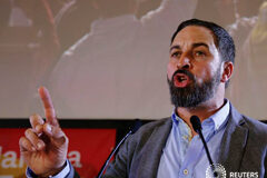 El apoyo de la ultraderecha desaloja al PSOE del gobierno de Andalucía Noticias Principales 9 de enero de 2019 / 18:44 / hace 17 horas El apoyo de la ultraderecha desaloja al PSOE del gobierno de Andalucía 3 MIN. DE LECTURA MADRID (Reuters) - El Partido Popular ha conseguido el respaldo del grupo de extrema derecha Vox a l