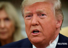 El presidente de Estados Unidos, Donald Trump, habla durante una reunión con el presidente de Italia, Sergio Mattarella, en la Oficina Oval de la Casa Blanca en Washington. 16 de octubre de 2019. El presidente de Estados Unidos, Donald Trump, habla durante una reunión con el presidente de Italia, Sergio Mattarella, en la Oficina Oval de la Casa Blanca en Washington. 16 de octubre de 2019.