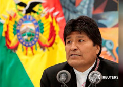 El presidente de Bolivia, Evo Morales, habla durante una conferencia de prensa en el palacio presidencial La Casa Grande del Pueblo en La Paz. 23 de octubre de 2019.