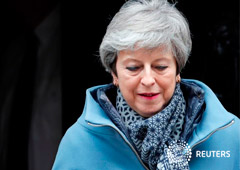 Noticias Principales 29 de marzo de 2019 / 7:59 / hace 4 horas May presenta una versión diluida del Brexit para asegurar una prórroga Por William James y Alistair Smout 3 MIN. DE LECTURA LONDRES (Reuters) - La primera ministra británica, Theresa May, ti