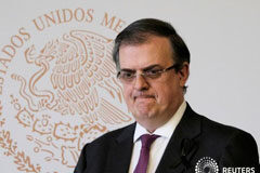 Cerca de 300 detenidos tras redadas migratorias en Misisipi son mexicanos y guatemaltecos Cerca de 300 detenidos tras redadas migratorias en Misisipi son mexicanos y guatemaltecos