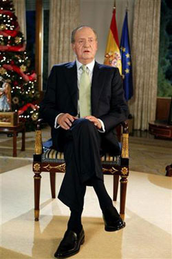 Rey Juan Carlos sentado