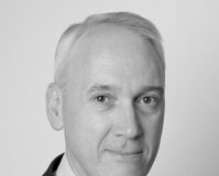 “Las firmas españolas, fuera del mercado español, no son tan fuertes y no tienen los recursos y las capacidades de las firmas americanas e inglesas” Entrevista a Richard Armitage Socio Director de Simmons & Simmons, Mochales & Palacios