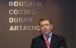 “Abu Dabi y Dubai han adquirido gran importancia en el ámbito financiero y empresarial” Rosaud Costas Duran Artacho