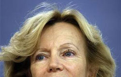 Salgado deja la puerta abierta a una subida de impuestos Salgado deja la puerta abierta a una subida de impuestos