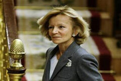 Salgado prevé datos de paro preocupantes en lo que queda de 2009 Elena Salgado el 20 de octubre en el Congreso de los Diputados.