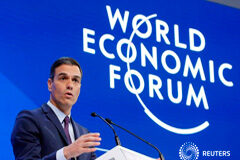 España respalda a la Asamblea Nacional venezolana y pide elecciones libres El presidente de España, Pedro Sánchez, durante el Foro Económico Munidal en Davos, Suiza, el 23 de enero de 2019