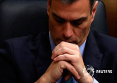 El presidente del Gobierno español, Pedro Sánchez, en una sesión del Congreso en Madrid, el 13 de febrero de 2019