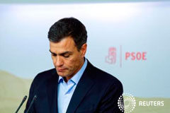 Sánchez no dimitirá aunque pierda el pulso mientras Díaz amaga con postularse Sánchez durante la rueda de prensa del 26 de septiembre en la que anunció la convocatoria del comité federal