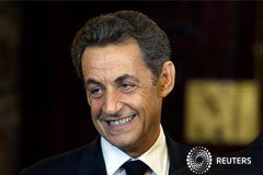 ETA pide un «diálogo directo» al Gobierno francés, según medios Nicolas Sarkozy, antes de recibir la Orden dl Toisor de Oro en el Palacio Real de Madrid el pasado mes de enero