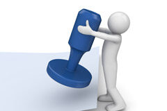 Licitaciones del sector jurídico Un muñequito estampando un sello en una hoja