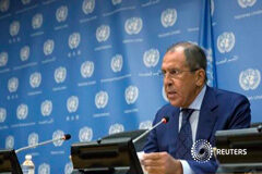 Los ataques rusos en Siria podrían durar 3 ó 4 meses El ministro ruso de Exteriores Sergei Lavrov comparece ante los medios durante la asamblea general de la ONU en Nueva York, el 1 de octubre de 2015
