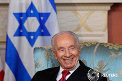 Fallece el expresidente israelí Shimon Peres a los 93 años El expresidente de Israel, Shimon Peres, en una reunión con el gobernador general David Johnston (no aparece en la imagen) en el Rideau Hall en Ottawa, el 7 mayo de 2012