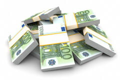 Limitación de pagos en efectivo Tacos de billetes de 100 euros