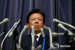 Mitsubishi Motors dice que manipuló las pruebas de ahorro de combustible El presidente de Mitsubishi Motors Tetsuro Aikawa en rueda de prensa en Tokio, Japón, el 20 de abril de 2016