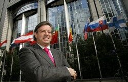 Videojuegos para menores, ¿objeto de legislación? Videojuegos para menores, ¿objeto de legislación?