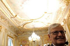 La cúpula fiscal apoya la querella del fiscal general del Estado por el 9-N Torres Dulce, en la investidura del ministro de justicia Rafael Catala el pasado 29 de septiembre en Madrid