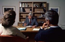 Sobre las Operaciones Vinculadas Los abogados podrán pactar libremente sus honorarios