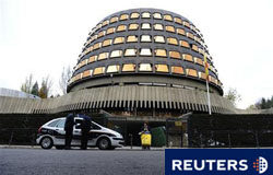 La presidenta del Constitucional asume la ponencia del Estatut En la imagen, el edificio del Tribunal Constitucional en Madrid, el 1 de diciembre de 2009.