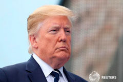 Trump advierte que no hubo suficientes avances en conversaciones con México El presidente de Estados Unidos, Donald Trump, durante su visita a Portsmouth, Reino Unido, en el 75 aniversario del Día D, el 5 de junio de 2019