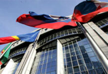 Es necesaria la creación de un perfil de riesgo común en toda la UE Entrada al edificio del Parlamento Europeo