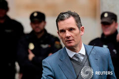 El Supremo condena a 5 años y 10 meses de cárcel por corrupción a Iñaki Urdangarín Iñaki Urdangarín, a su salida de la Audiencia de Palma de Mallorca tras una vista del caso Nóos, el 23 de febrero de 2017