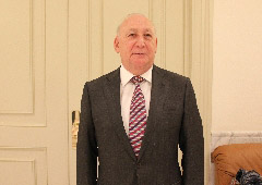 Víctor Cubero Víctor Cubero