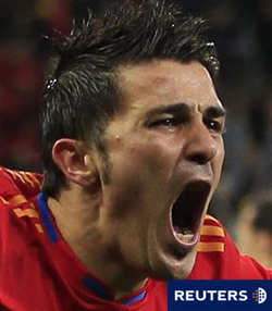 Villa celebra su gol ante Portugal en Ciudad del Cabo, el 29 de junio de 2010.