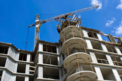 Propietarios de viviendas de buena fe, más protección en el ámbito administrativo Edificio en construcción.