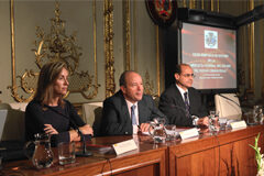 «Con esta reforma se abandona la política criminal ‘de telediario’» La directora del CEJ, Sofía Puente, el secretario de Estado de Justicia, Juan Carlos Campo, y el abogado general del Estado, Joaquín de Fuentes