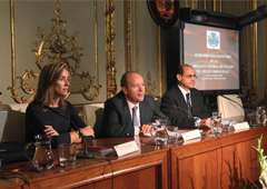 La directora del CEJ, Sofía Puente, el secretario de Estado de Justicia, Juan Carlos Campo, y el abogado general del Estado, Joaquín de Fuentes