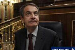 La economía centrará el último Debate de la Nación de Zapatero La situación de la economía española en un contexto de crisis de confianza en la zona euro por la situación de Grecia centrará el martes la intervención del presidente del Gobierno, José Luis Rodríguez Zapatero, en el que será su último y posiblemente más