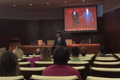 Óscar Fernández León analiza distintas habilidades profesionales en el Colegio de Abogados de Cantabria Oscar Fernández León