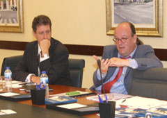 Carlos Adeva y Hans A. Böck Carlos Adeva y Hans A. Böck
