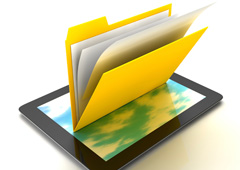 Una carpeta con documentos sobre una tablet
