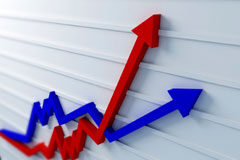 El crecimiento en los despachos de abogados Dos flechas, una roja y otra azul.