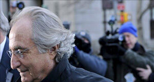 El bufete Cremades agrupa a 100 afectados de Madoff para forzar a la banca a negociar El bufete Cremades agrupa a 100 afectados de Madoff para forzar a la banca a negociar. Bernard Madoff