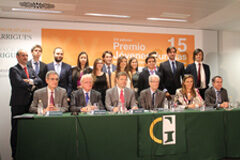 Thomson Reuters Aranzadi, el Centro de Estudios y la Fundación Garrigues entregan el `Premio Jóvenes Juristas 2015´ Imagen del acto