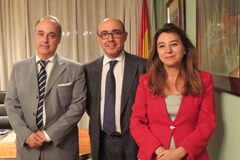 La Asociación de Abogados Urbanistas analiza la Nueva Ley del Suelo y Rehabilitación Urbana y las modificaciones de la Ley de Madrid José María García Gutiérrez, Pedro Escribano Testaut y Mª de los Reyes Rueda Serrano