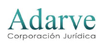 Logo Adarve abogados.