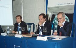 Fabricantes y distribuidores: cada vez más cooperación pero también más competencia Fabricantes y distribuidores: cada vez más cooperación pero también más competencia