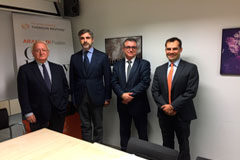 Thomson Reuters y el Consejo Superior de Letrados y Abogados de Comunidades Autónomas firman un convenio de colaboración Thomson Reuters y el Consejo Superior de Letrados y Abogados de Comunidades Autónomas firman un convenio de colaboración