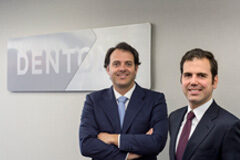 Dentons refuerza su presencia en España con la incorporación de Jabier Badiola para liderar la práctica de Derecho financiero Jabier Badiola y Luis Belart