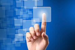 Movilidad, un desafío al alcance de los despachos Una mano pulsando un dispositivo online