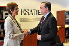 ESADE y Baker & McKenzie colaborarán en la formación internacional de los alumnos de Derecho Eugenia Bieto con Eduardo Leite