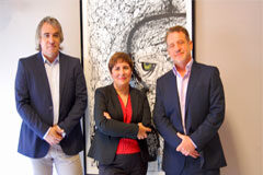 Lagares Abogados crece De izda. a dcha.: Ernesto Falcón, Eugenia Pérez y Ricardo Lagares