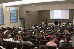 Los profesionales jurídicos aprenden a mejorar la experiencia legal de sus clientes en el Legal Design Challenge Los profesionales jurídicos aprenden a mejorar la experiencia legal de sus clientes en el Legal Design Challenge