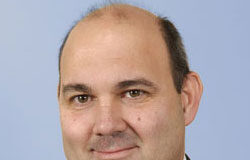 KPMG Abogados ficha al jefe de los servicios jurídicos de la AEB, Francisco Uría Fernández Francisco Uría